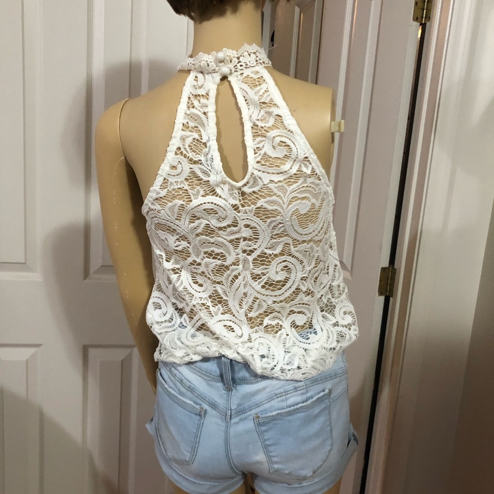 Lace top - Picture 3 of 4